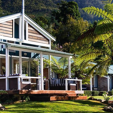 Raetihi Lodge Kenepuru Sounds エクステリア 写真