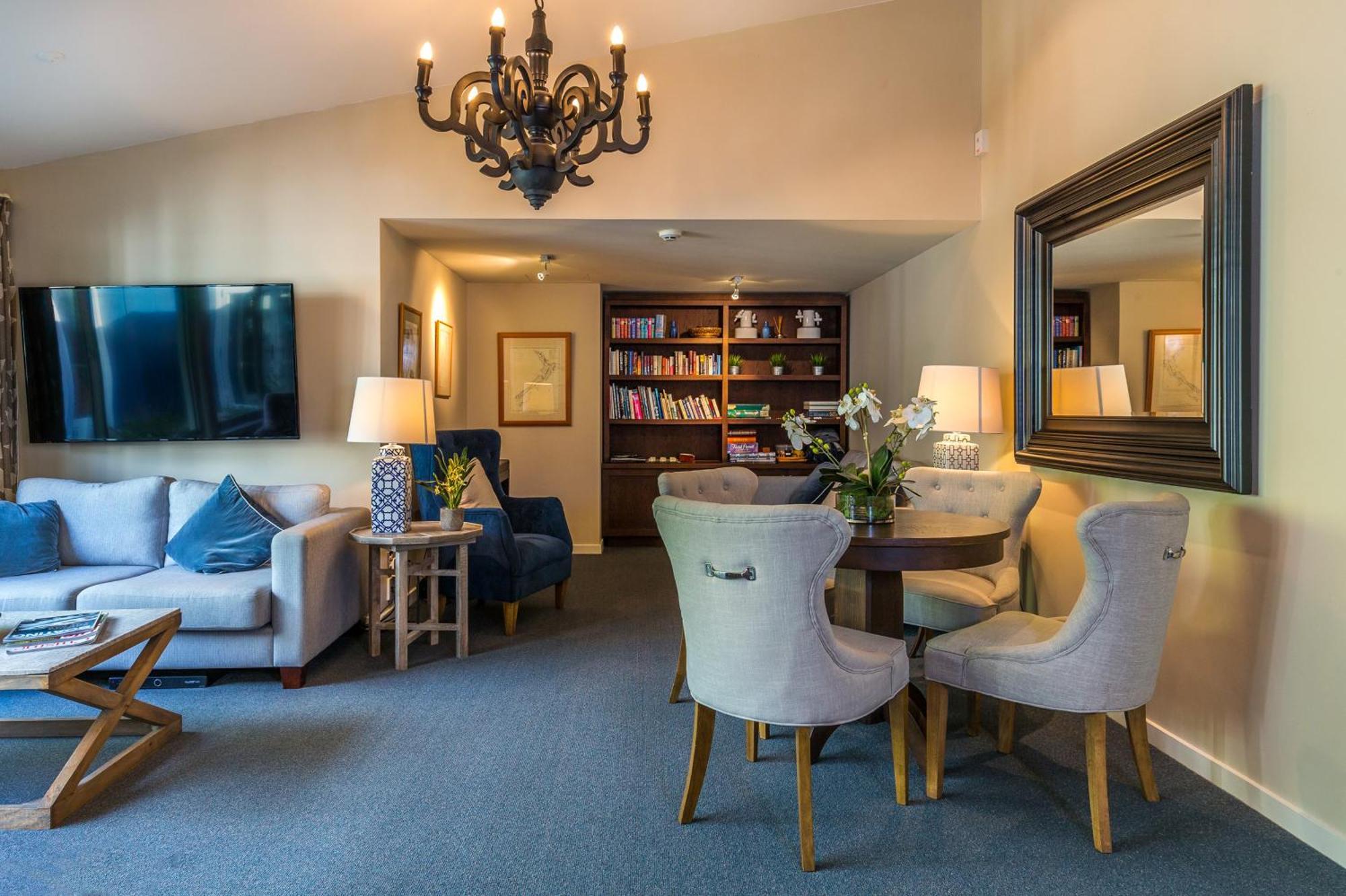 Raetihi Lodge Kenepuru Sounds エクステリア 写真