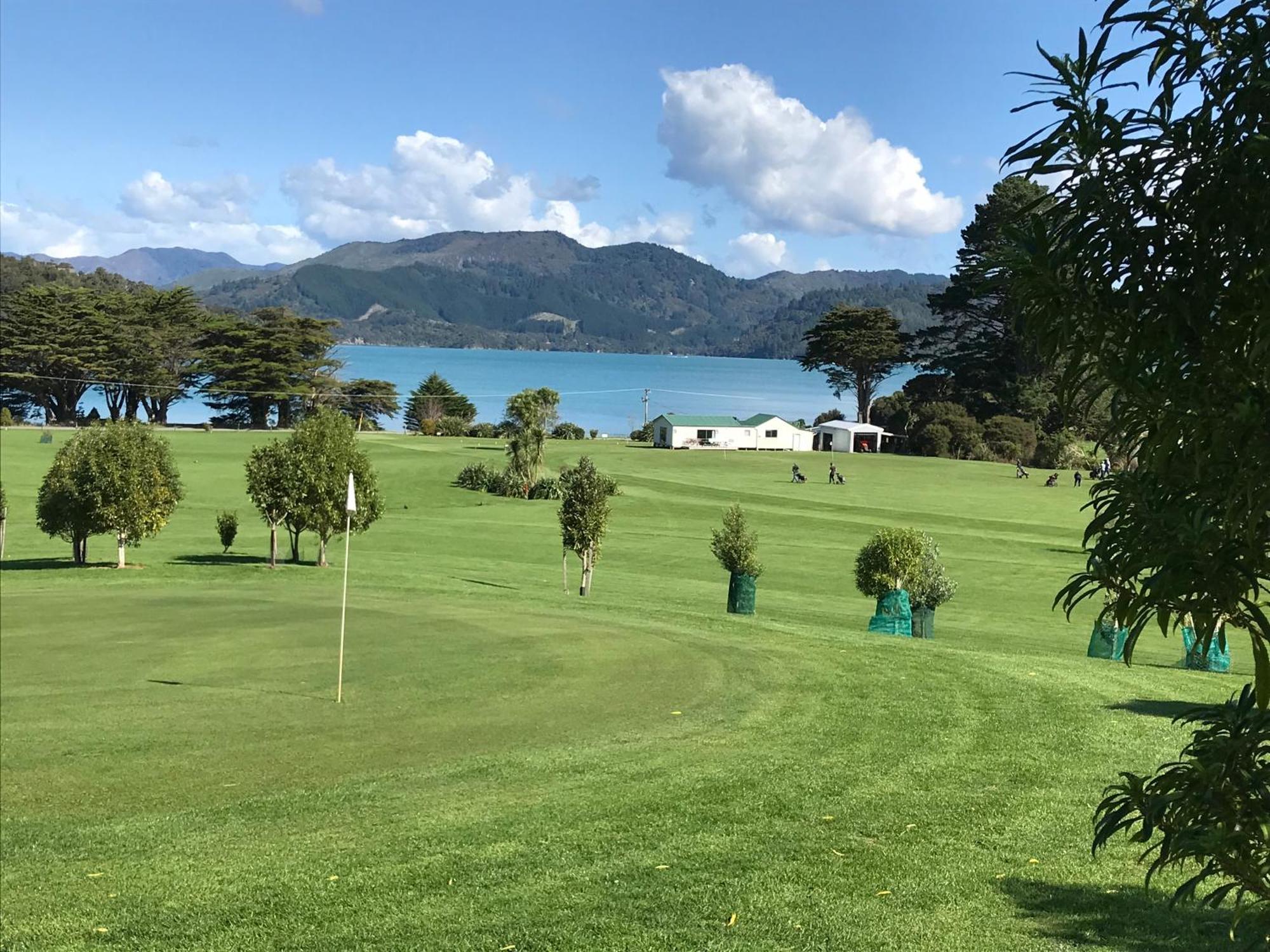 Raetihi Lodge Kenepuru Sounds エクステリア 写真